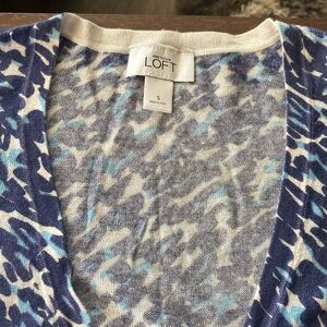 LOFT V-Neck Sweater in Blue and White with Modern Camouflage Pattern